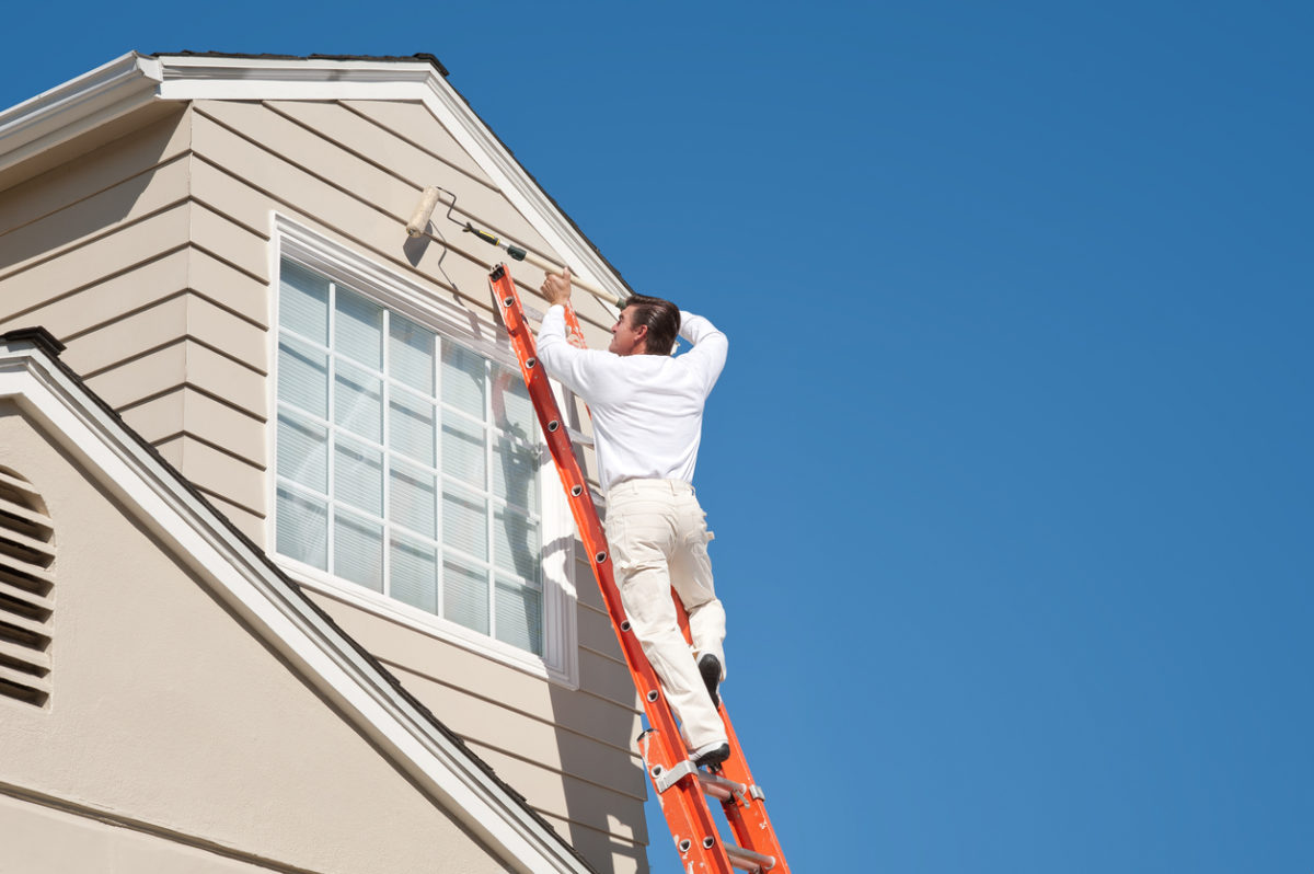 Why Outdoor Painting Your Home Should Be Done By Experts - ACP